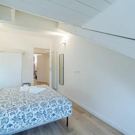 Guesthost - Quadrilatero Romano! Elegant Flat * Turin