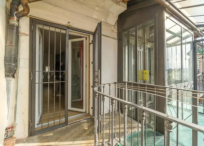 Guesthost - Quadrilatero Romano! Elegant Flat