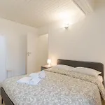 Guesthost - Quadrilatero Romano! Elegant Flat شقة تورينو