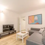 Guesthost - Quadrilatero Romano! Elegant Flat 公寓