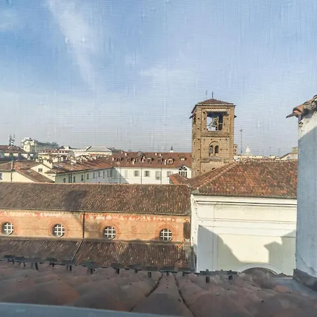 Apartmán Guesthost - Quadrilatero Romano! Elegant Flat