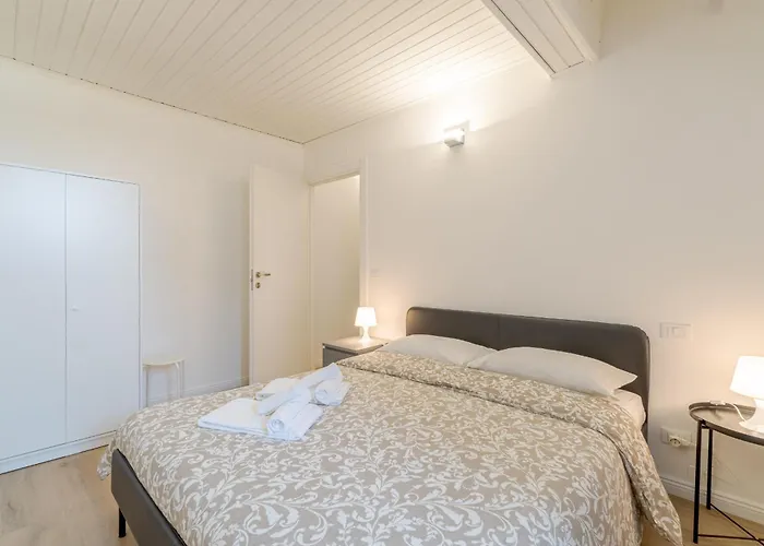 Guesthost - Quadrilatero Romano! Elegant Flat Apartmán Turín